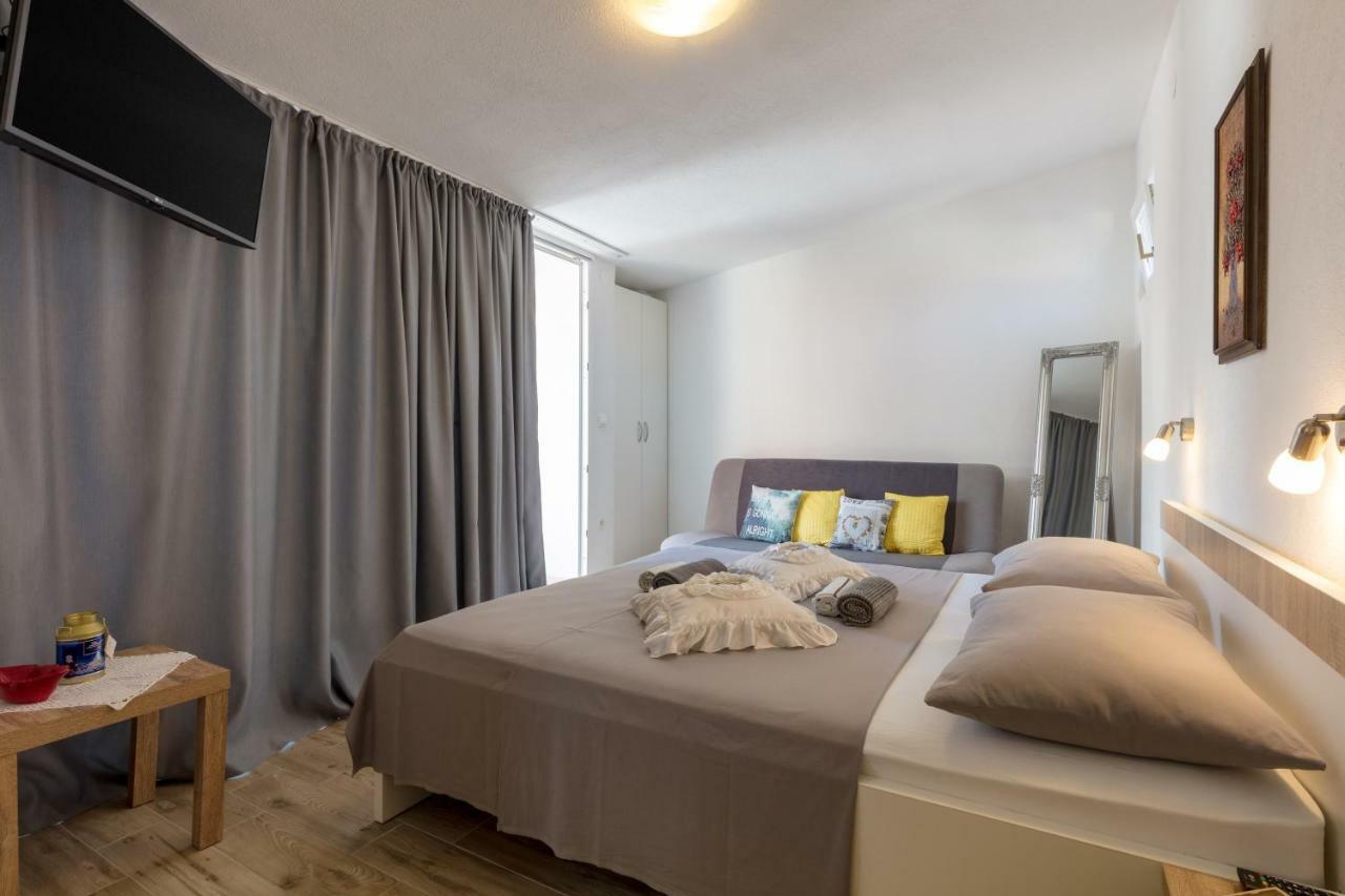 Holiday Home Vesna บาชกาโวดา ภายนอก รูปภาพ