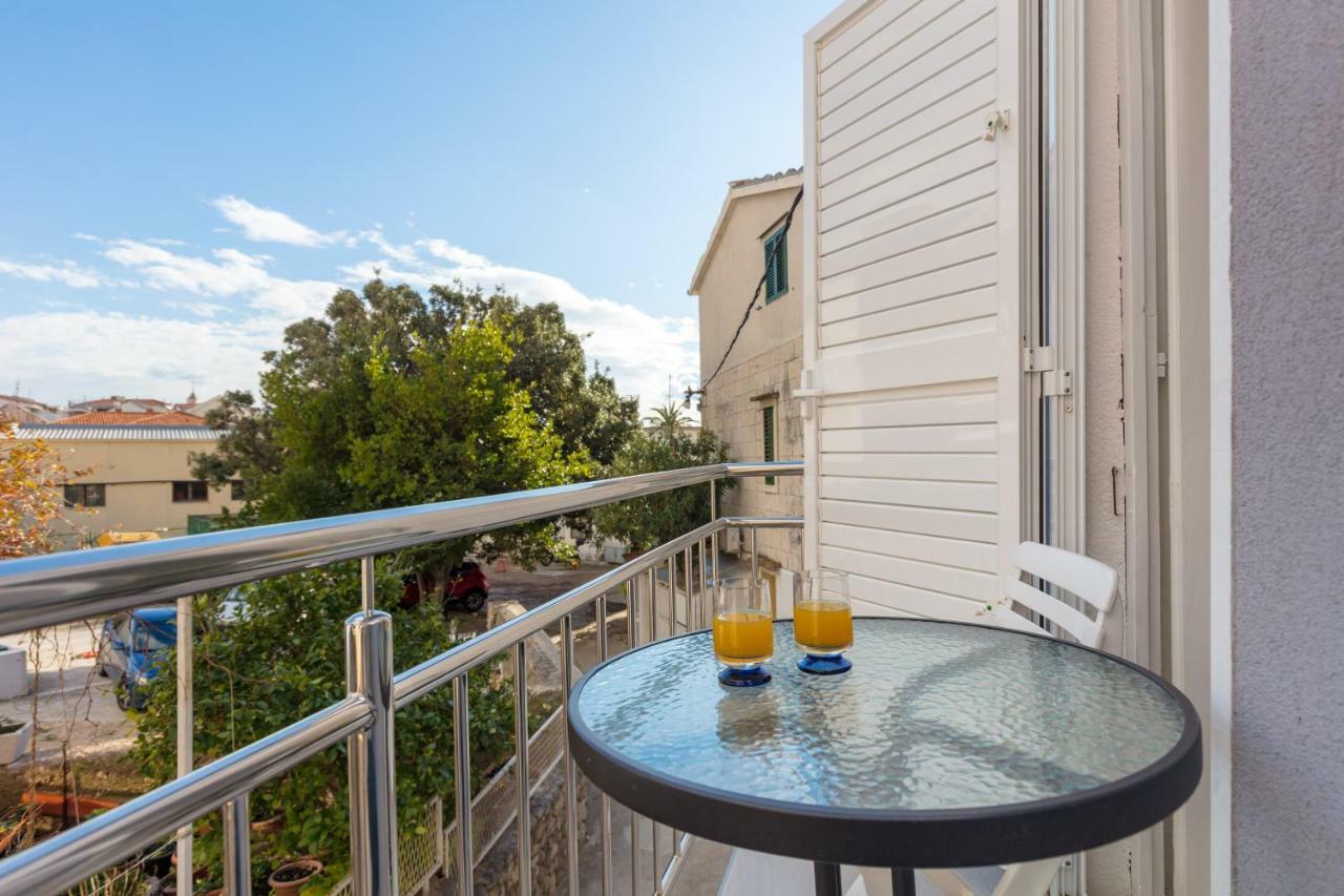 Holiday Home Vesna บาชกาโวดา ภายนอก รูปภาพ